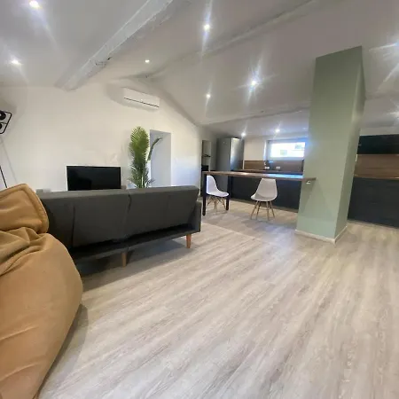 Superbe Atypique Combles - Neuf Avec Vue Appartement Narbonne