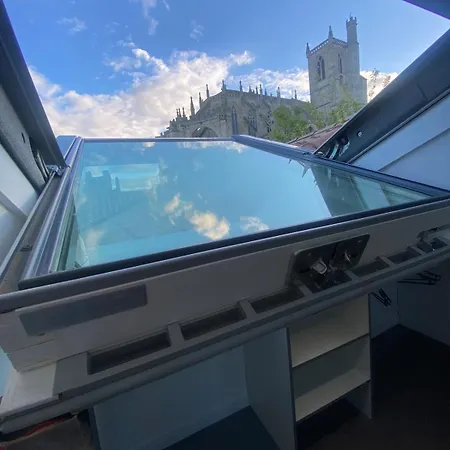 Superbe Atypique Combles - Neuf Avec Vue アパート ナルボンヌ